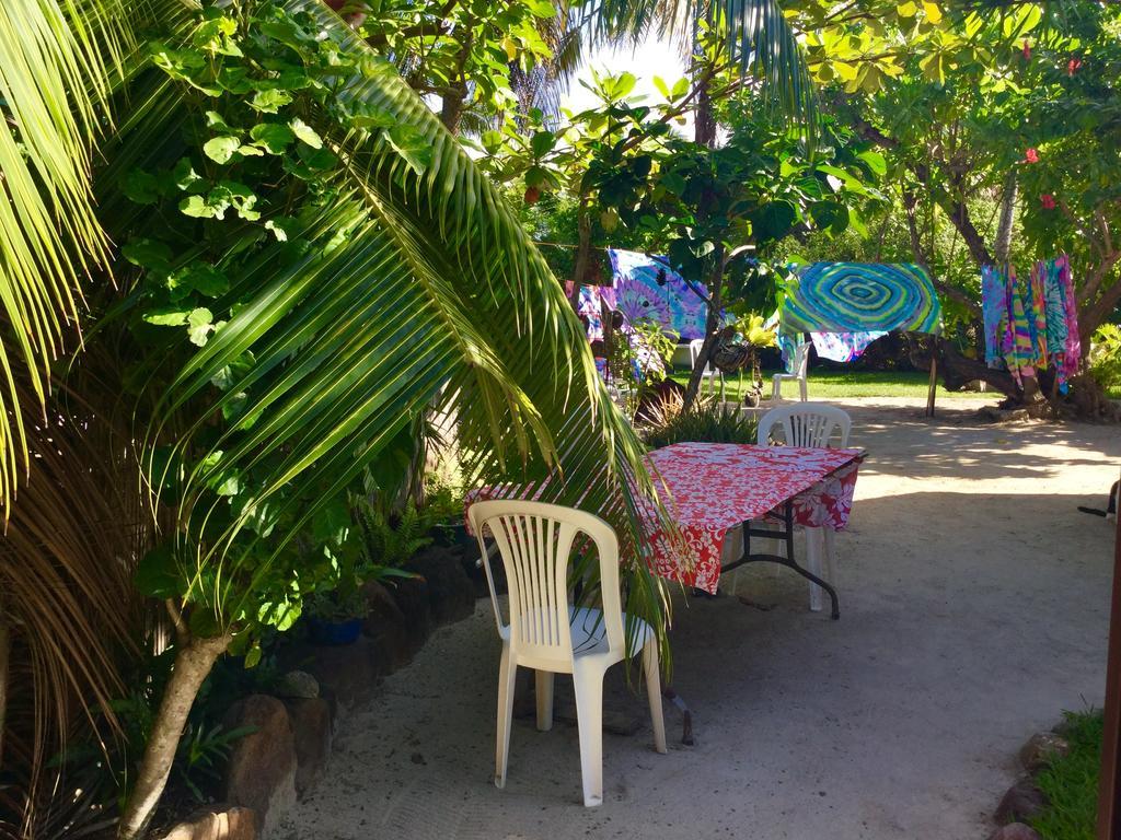 Fare Maeva Moorea Teavaro Exterior photo